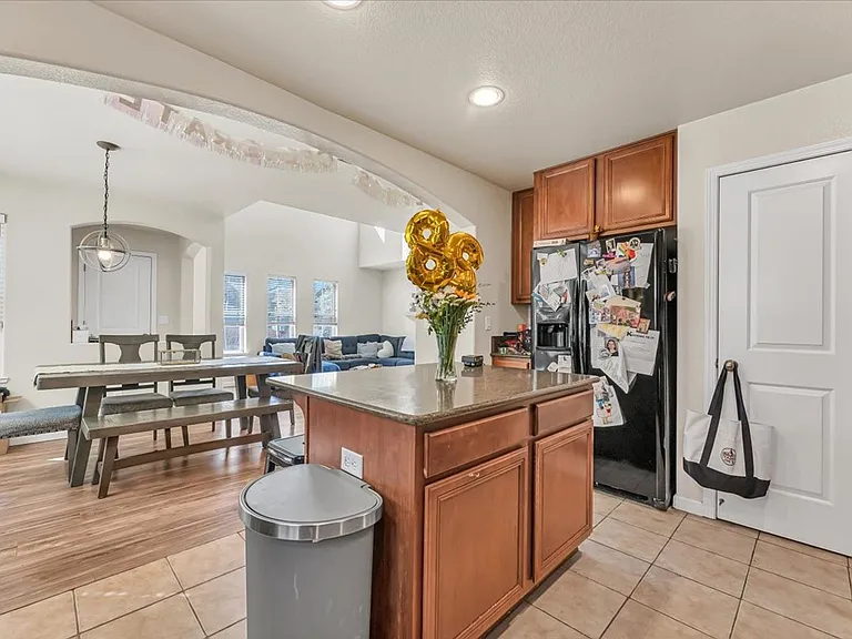 7604 Stone Bluff Way — Photo 12