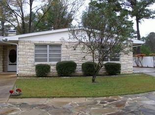 788 Blacksnake Rd, Hot Springs, AR 71913