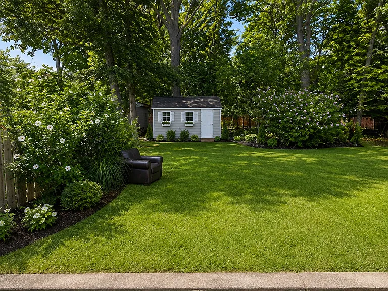 25 Van Wagoner Ave — Photo 14