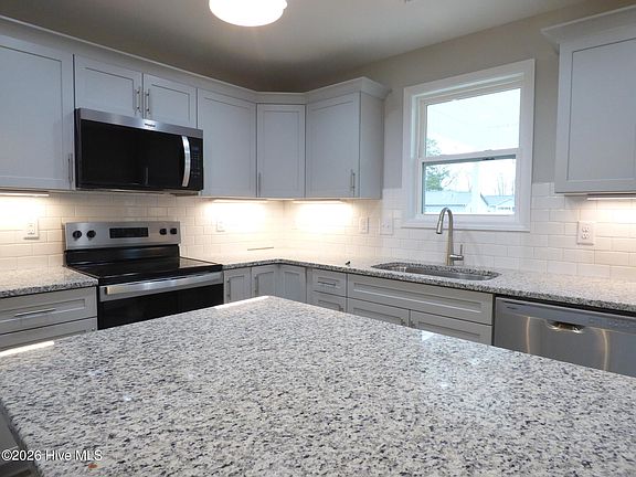 2nd image of 244 Rae Street