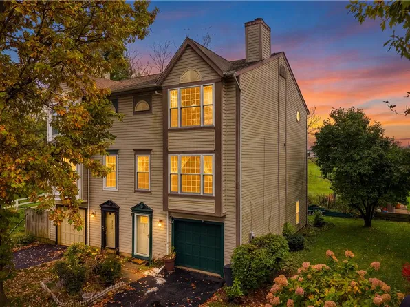 2842 Santee Dr, Bethlehem, PA 18017