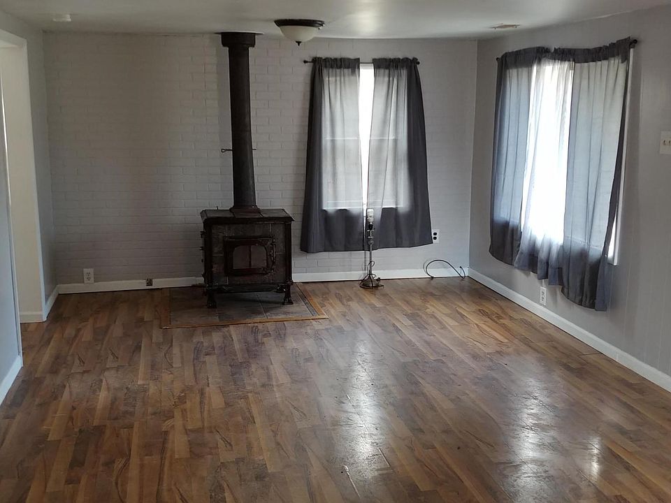 1st image of 6082 Huntington Rd