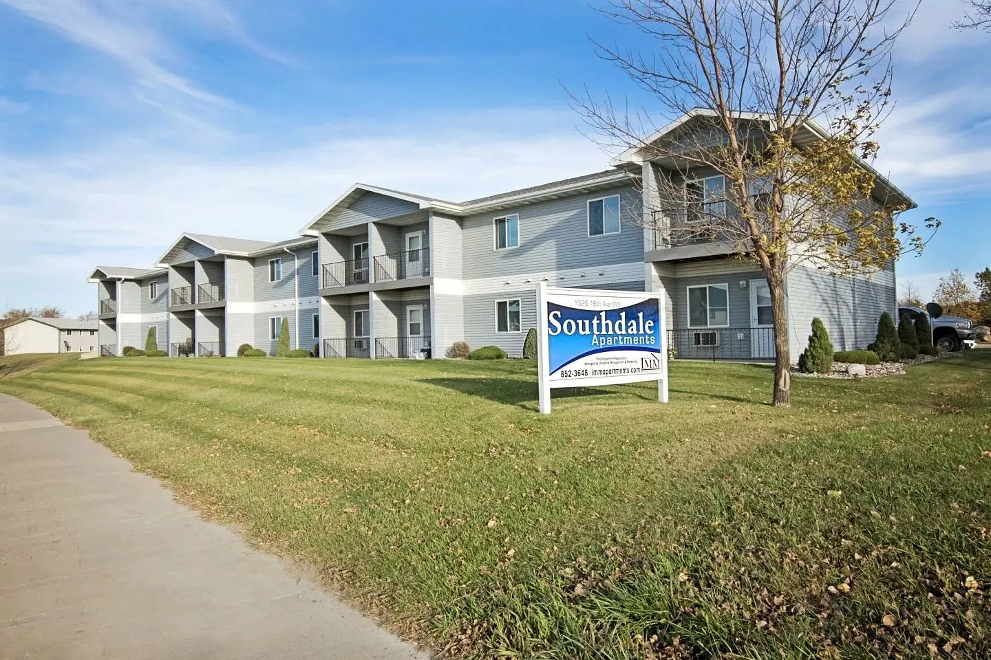 Southdale Apartments — Photo 2