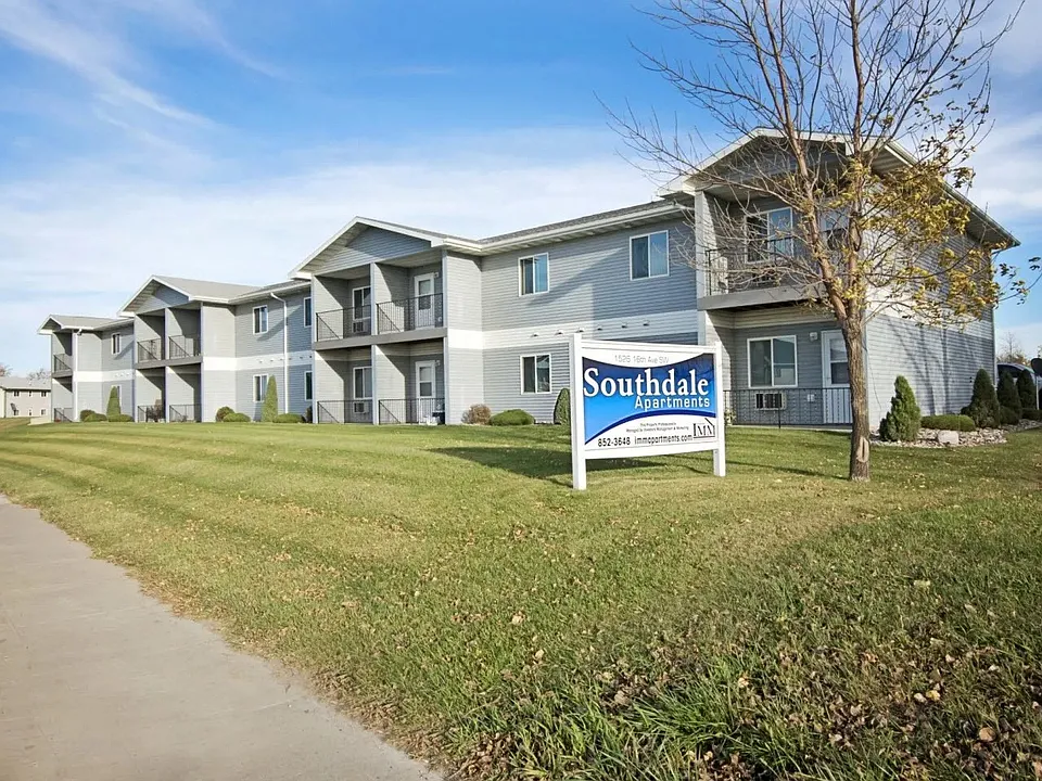 Welcome to Southdale Apartments, where modern living meets comfort. Enjoy spacious layouts, beautiful landscaping, and convenient amenities just steps from your door. Don't miss outschedule a tour today to find your new home!