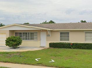 1367 Berkshire Dr, West Palm Beach, FL 33406