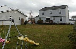 2nd image of 18 E Woodfield