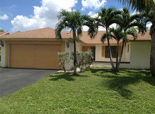 8317 NW 80th Pl, Tamarac, FL 33321