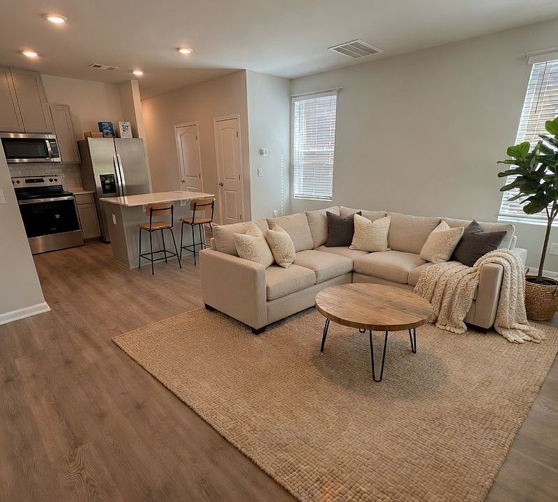 1st image of 1406 Walker Way