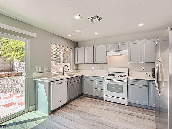 4th image of 4423 Willowhill Ct