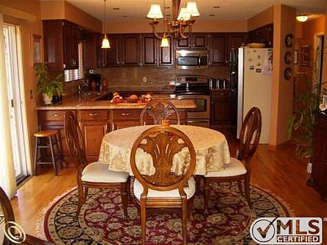 Breakfast Rm/Kitchen