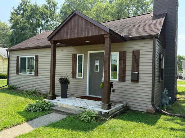 1302 Barnes St, Albion, MI 49224