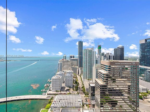3rd image of 495 Brickell Ave APT 4705