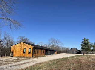 56836 String Creek Rd, California, MO 65018