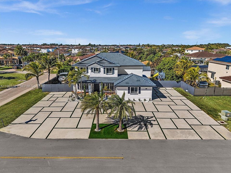 1st image of 22690 SW 127th Ct
