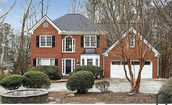 4879 Farm Valley Dr NE — Photo 1