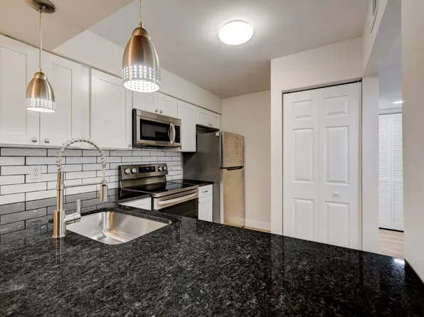 5562 E Virginia St, Evansville, IN 47715