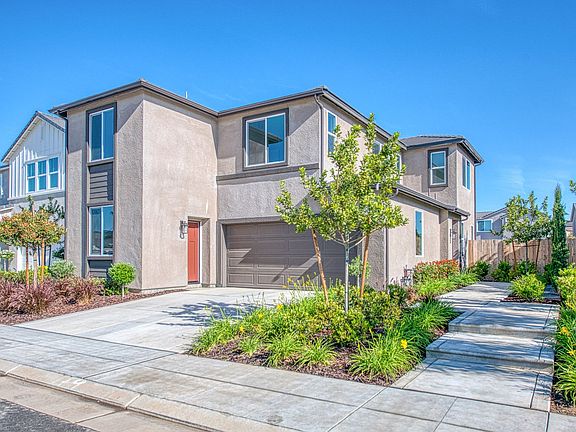 Plan 8 Emery at Riverstone by Trumark Homes Madera, CA