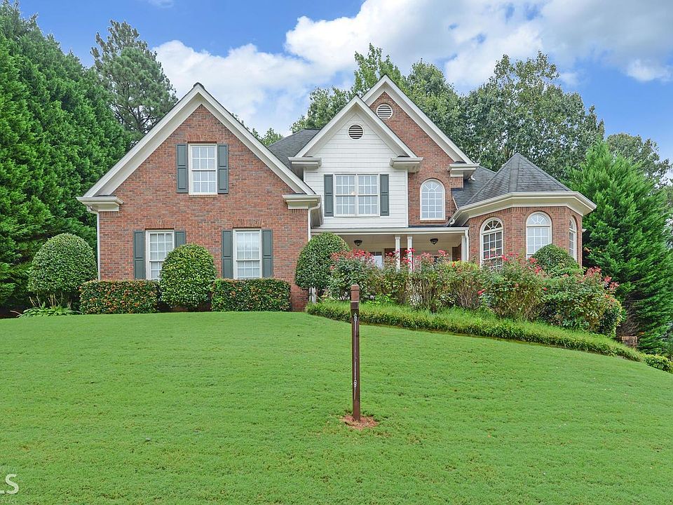 1st image of 2340 Wood Creek Ct