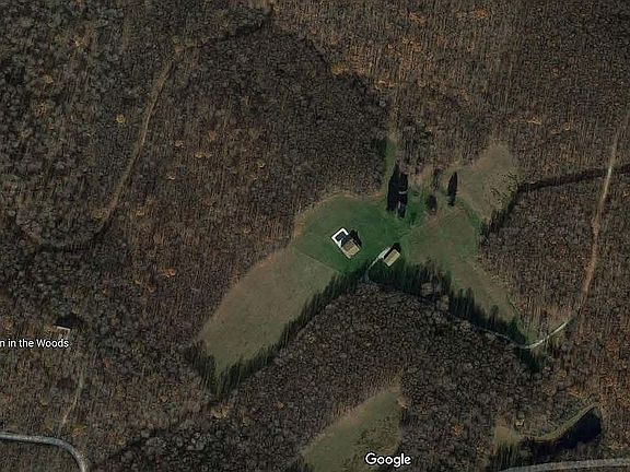 3rd image of 329 Hundred Acre Woods Ln