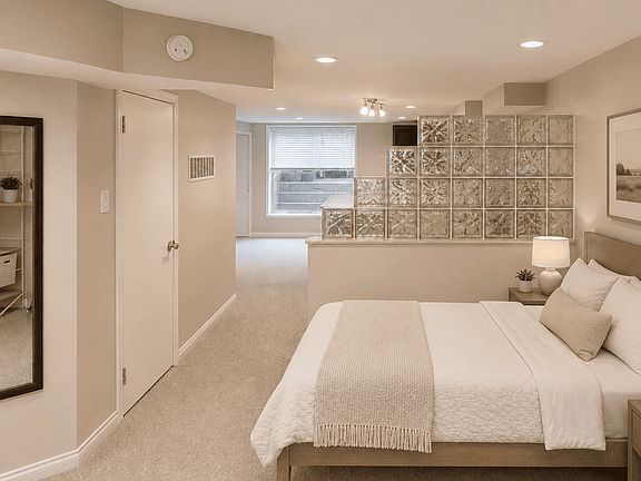 5th image of 829 Pape Ave #Basement