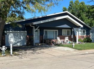 2915 Birchwood Rd, North Platte, NE 69101