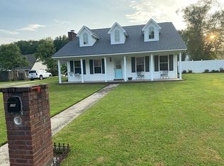 176 Westwood Cir, Saltillo, MS 38866