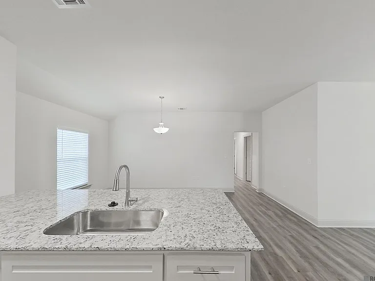 17647 Carlisle Ave — Photo 9