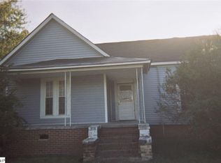 101 Elizabeth St, Chester, SC 29706