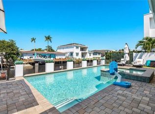 721 NE 69th St, Boca Raton, FL 33487