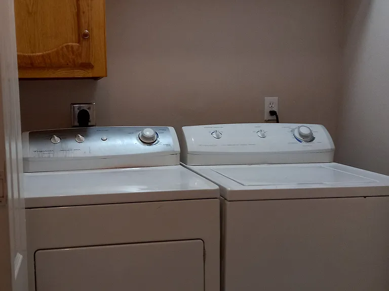 715 S Dfw Dr #3 — Photo 7