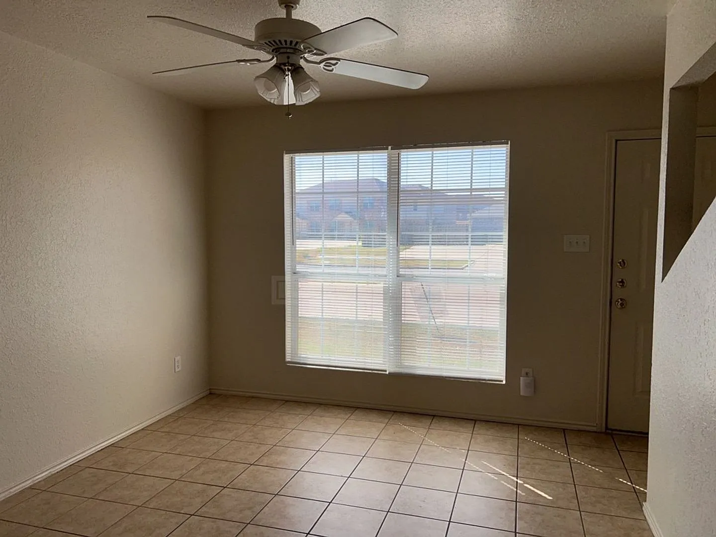 4305 Mattie, Killeen — Photo 3