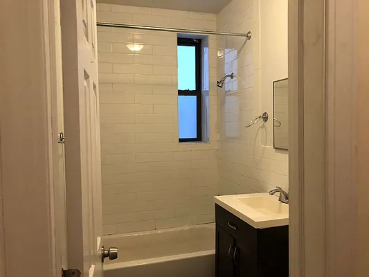 Rented by Avenues Real Estate | media 16