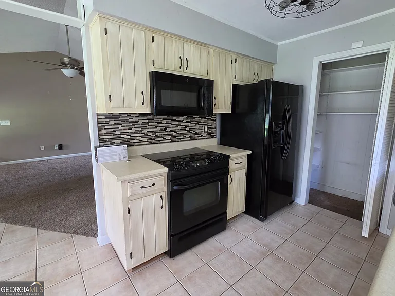 127 Summerfield Dr — Photo 47