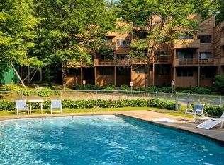 19 Timberline Drive #9, Warren, VT 05674