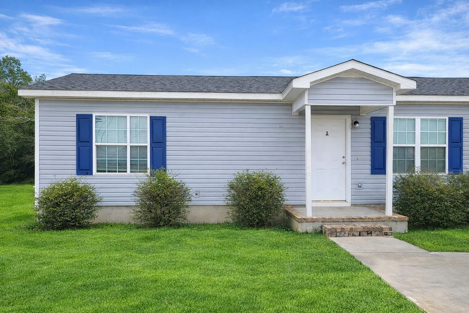 Ronald Pride Duplex Unit A — Photo 1