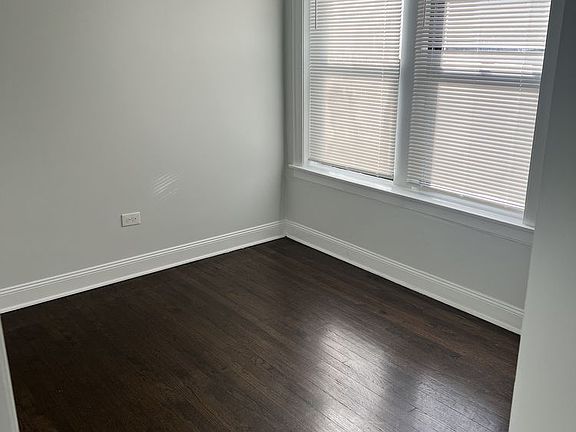 3rd image of 7123 S East End Ave #3B