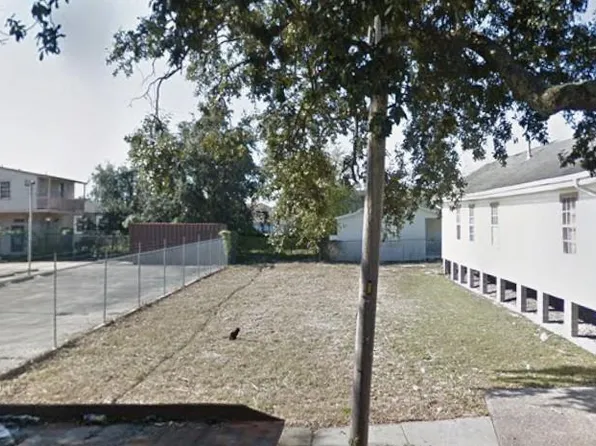 3016 Jackson Ave, New Orleans, LA 70125