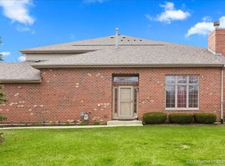 9450 Perth Cir, Tinley Park, IL 60487