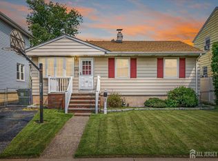 41 Summit Ave, Fords, NJ 08863