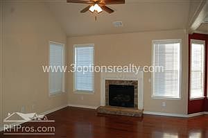 Large Family Room with Gas fireplace