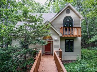 1002 Blue Ridge Dr, Wintergreen Resort, VA 22967