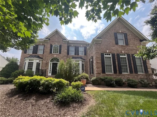5121 Austin Healey Dr, Glen Allen, VA 23059