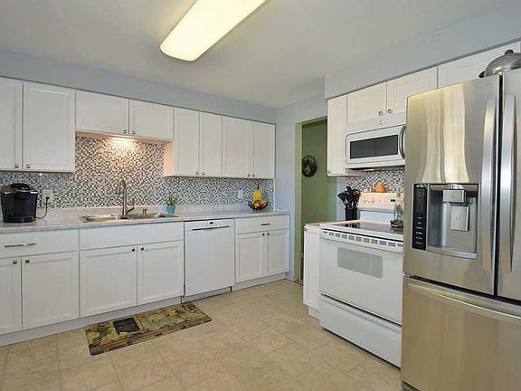 5th image of 11509 E Frederick Ave
