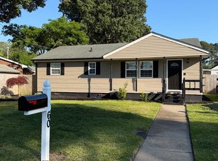 60 Warren Dr, Portsmouth, VA 23701
