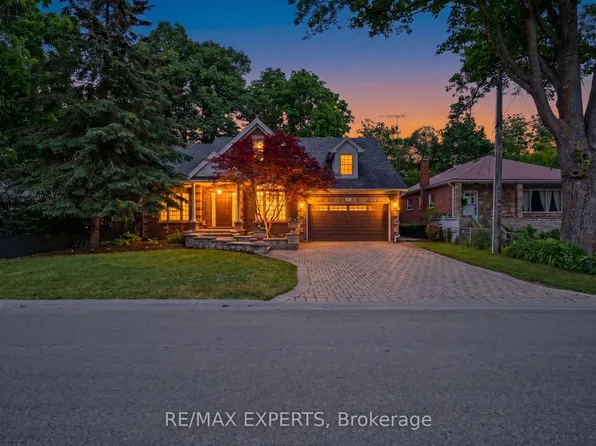 91 Napier St, Vaughan, ON L0J 1C0