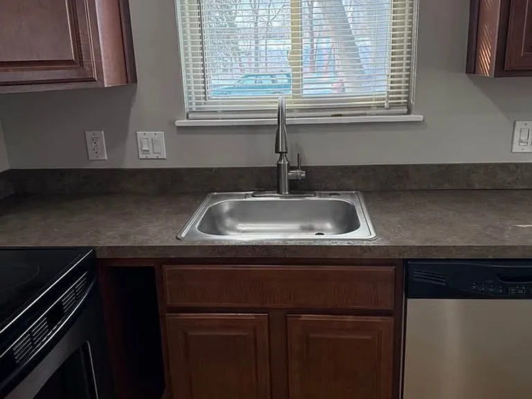 122 N Lafayette Ave — Photo 13