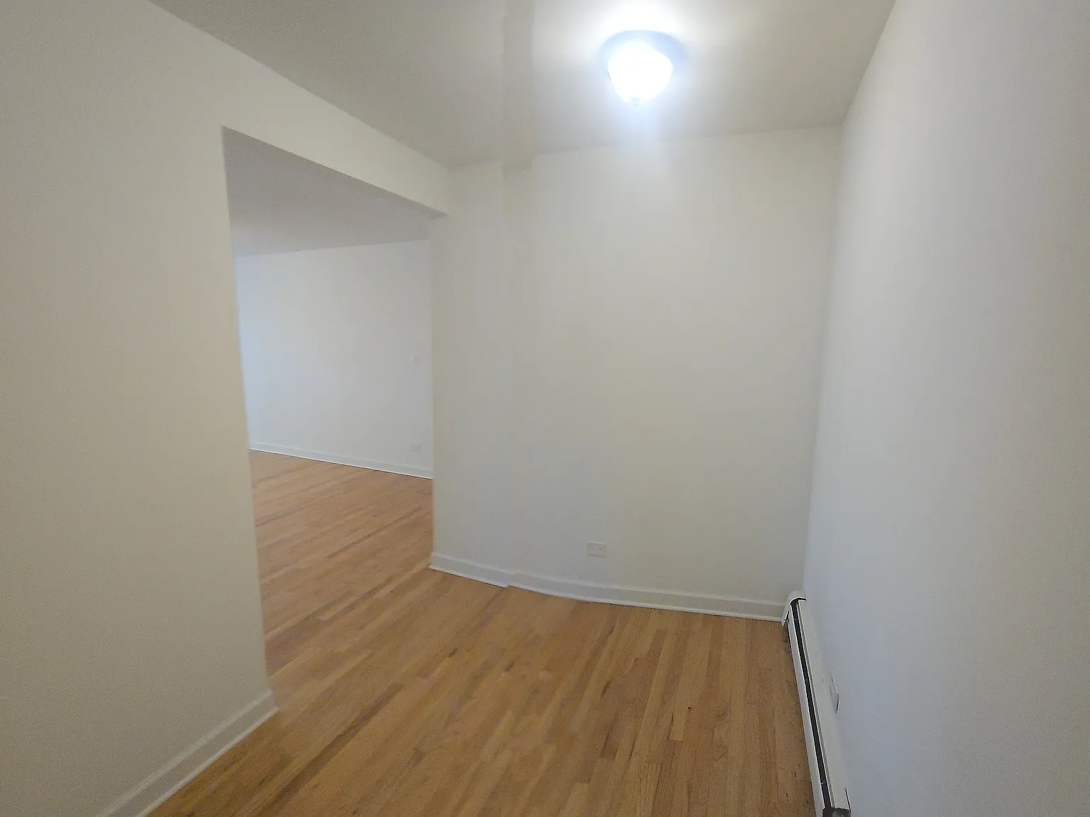 1 bed, 700 sqft, $1,595 — Photo 2