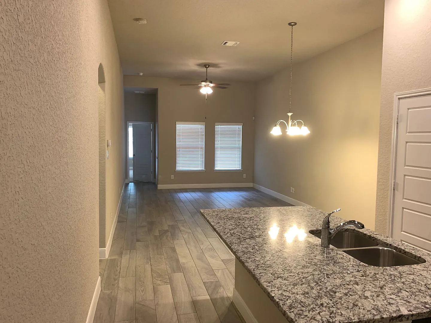 1 Month Free Rent** Walk to Historic Gruene / Fridge / Gas Cooking / Fenced in yard / CISD — Photo 3