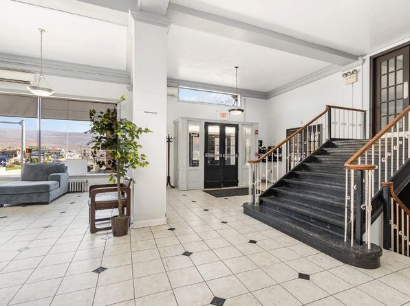 (undisclosed Address)