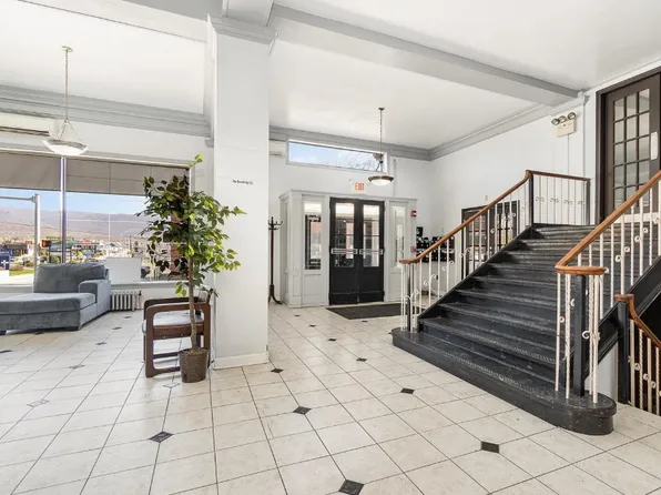 (undisclosed Address), Lewistown, PA 17044